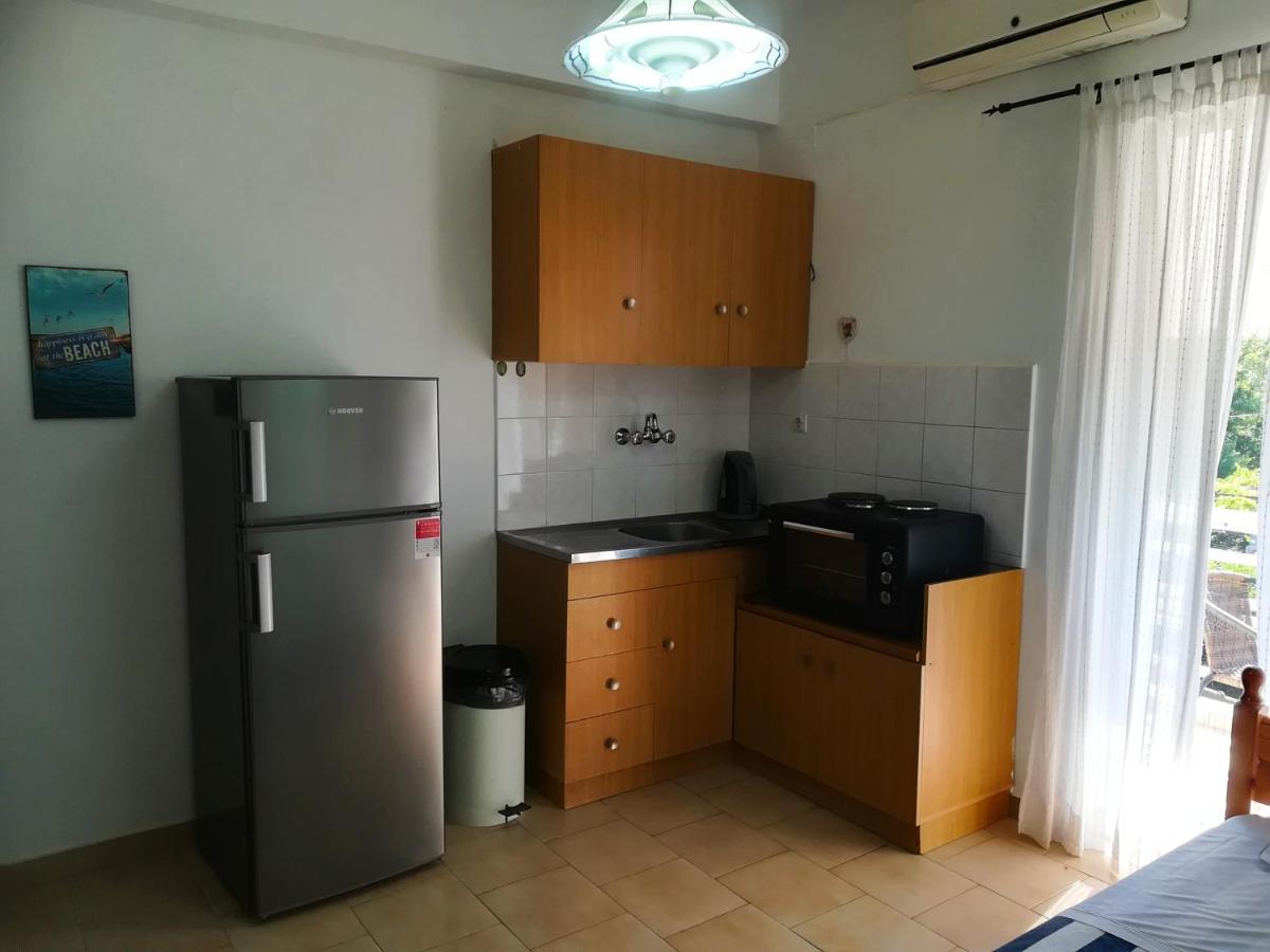 Akrogiali Agiokampos  Bagian luar foto