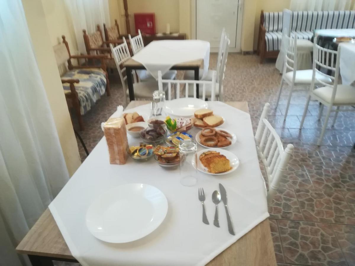 Akrogiali Agiokampos  Bagian luar foto